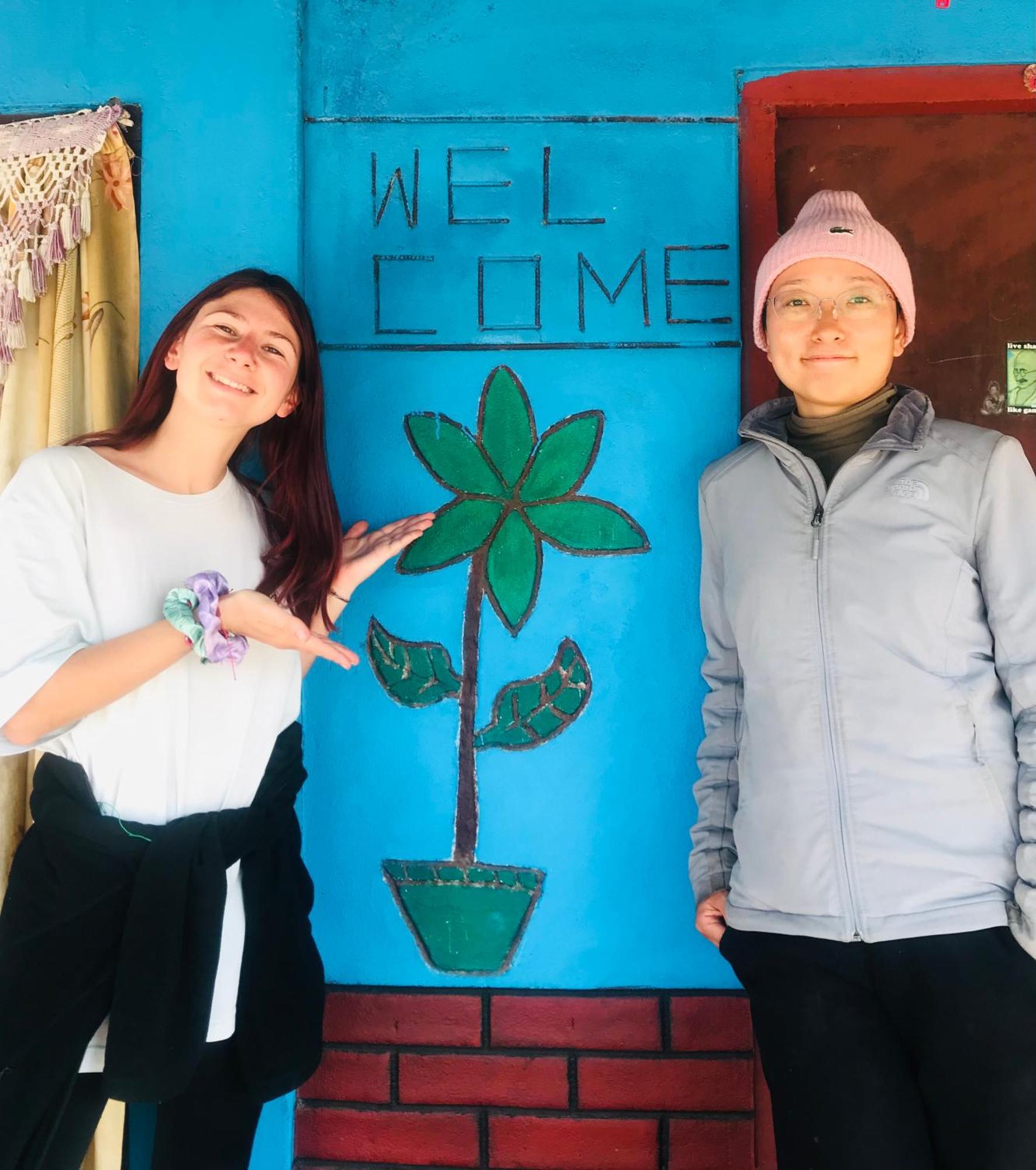 Hom'S Homestay & Farmstay Sarangkot 포카라 외부 사진