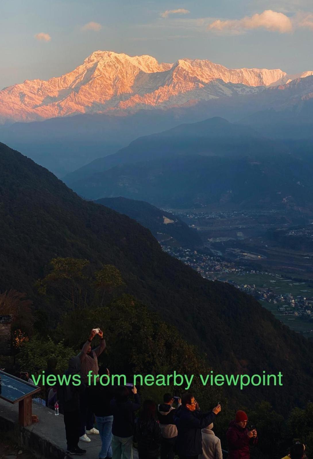 Hom'S Homestay & Farmstay Sarangkot 포카라 외부 사진